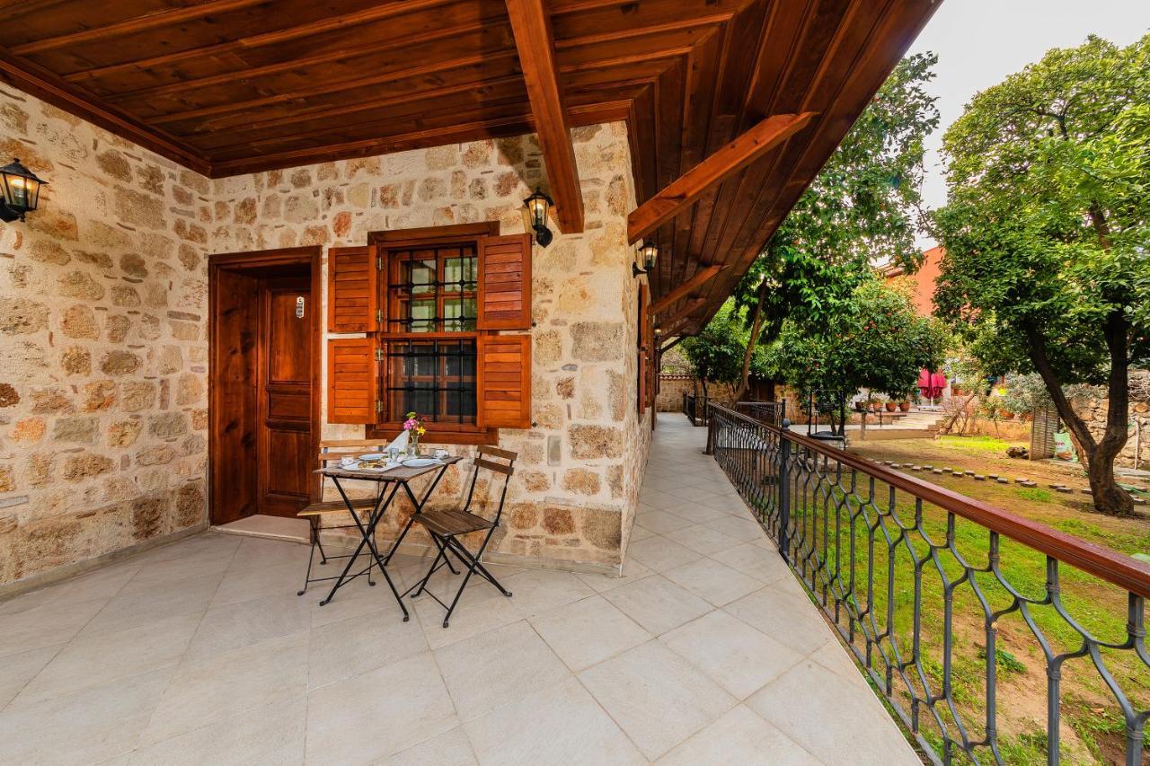 Zemira Garden Отель Анталья