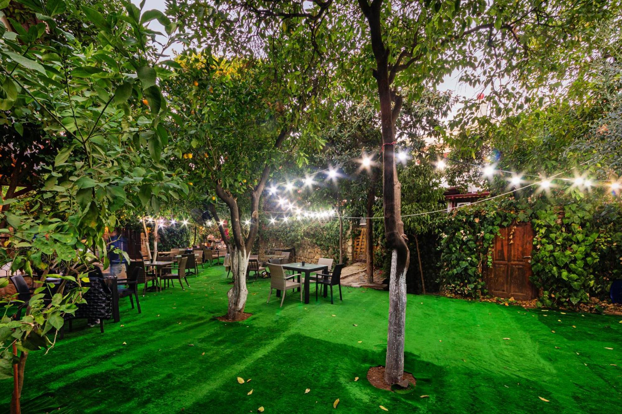 Отель Zemira Garden 5*